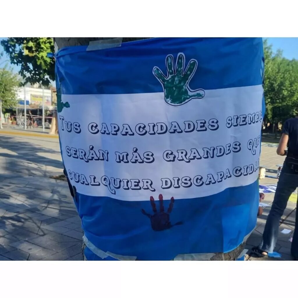 Instagram post from encuentro.mc. This post is in position 2.